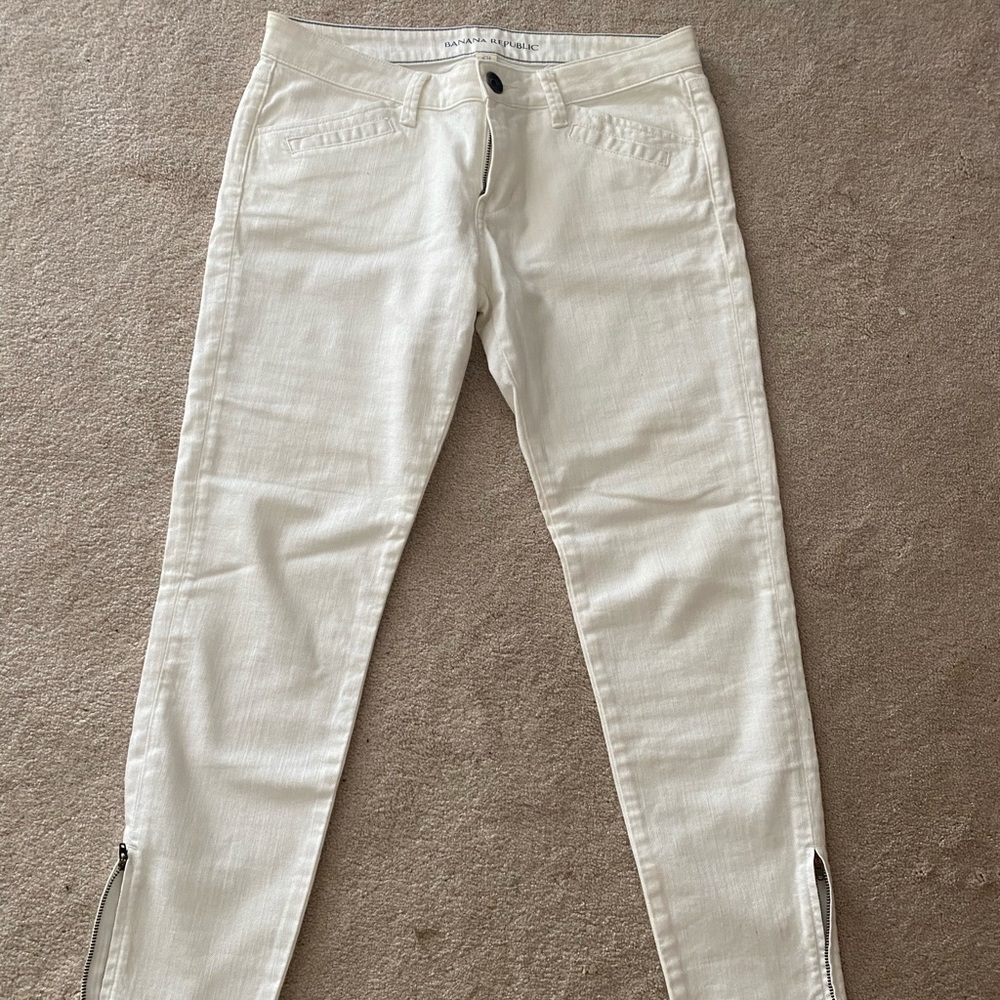 Banana Republic White Jeans